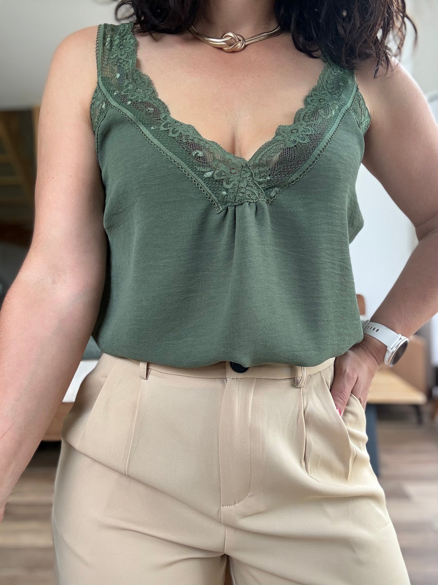 Top | Dentelle
