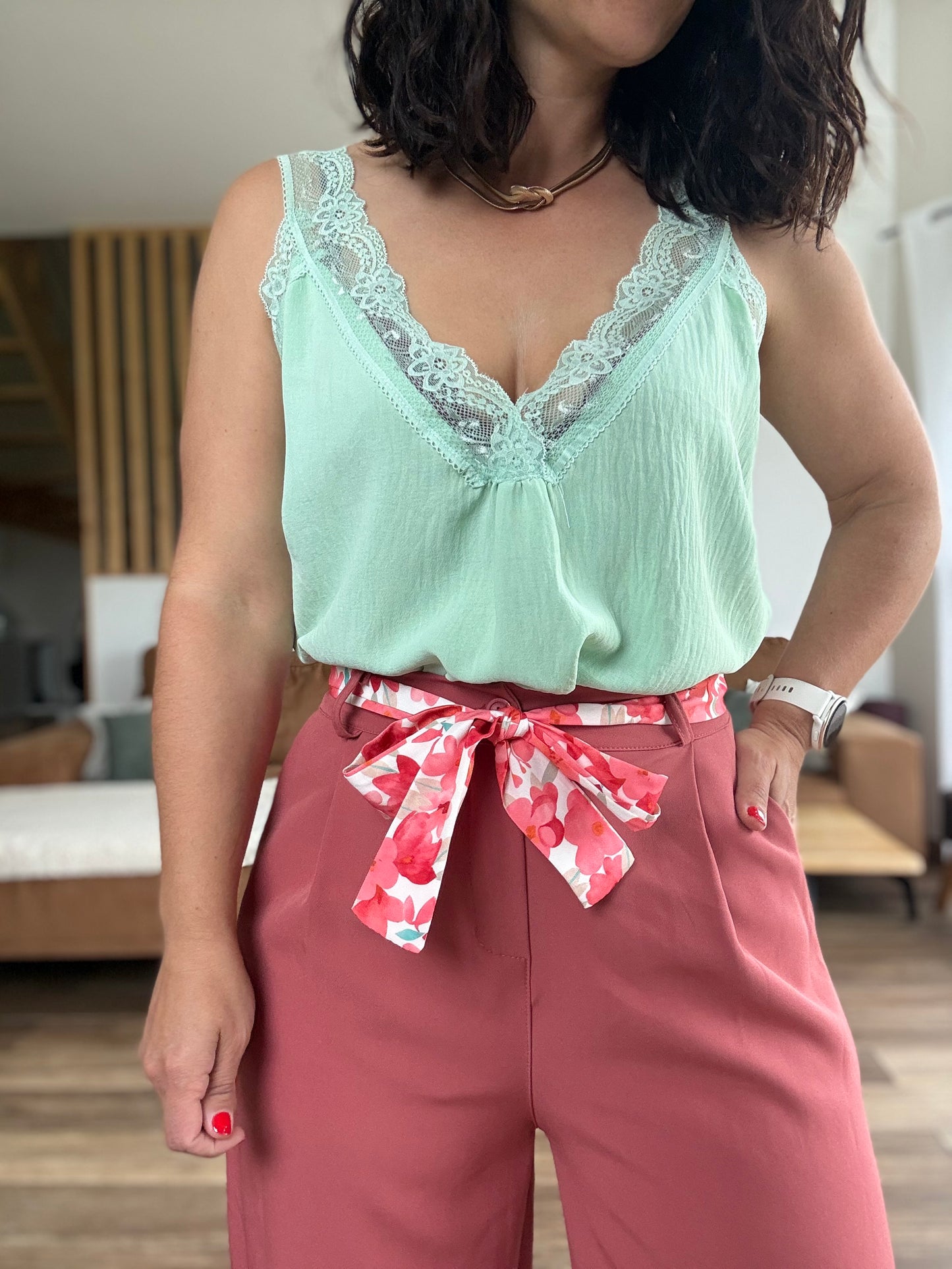 Top | Dentelle
